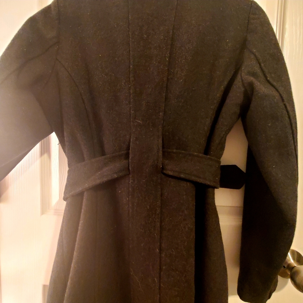 GUESS Women's Jacket - Picture 7 of 7